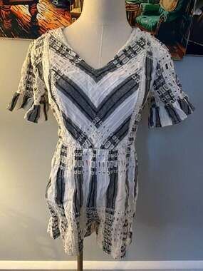 Ett:twa by Anthropologie Striped Eyelet Romper Size 2
